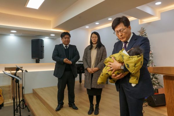 191222_박성은 목사님 아기사진_01