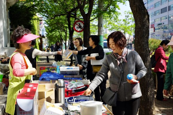 사랑의-바자회-07