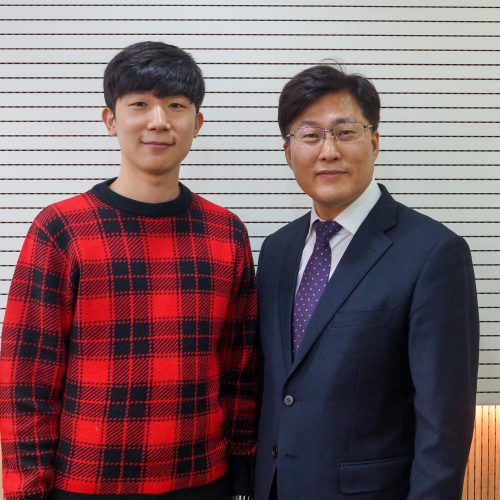 손현영 청년