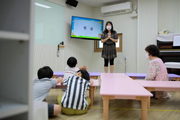 200705_예배스틸컷-26