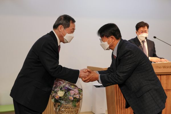 201129_은퇴감사예배_07