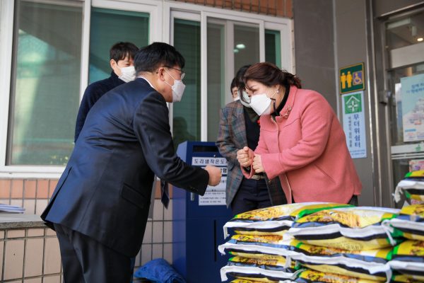 210208_설맞이 사랑의 쌀 나눔_09