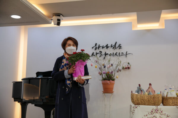 210404_새가족 교육 수료_05