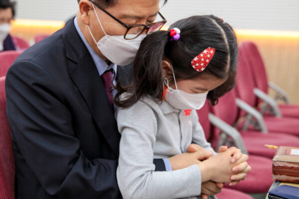 210509_가족연합예배_37