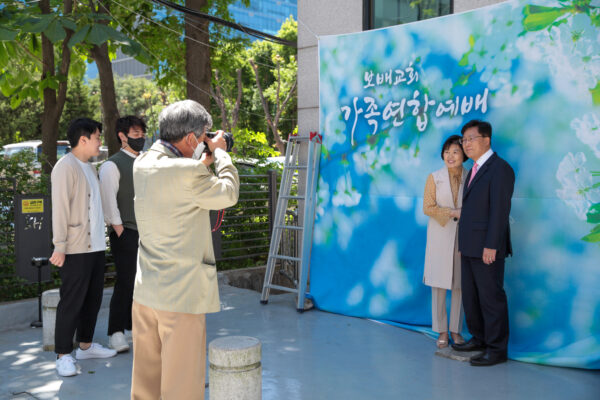 210509_가족연합예배_44