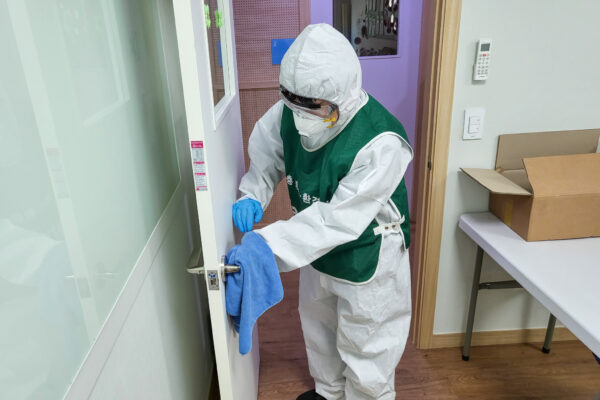 211030_교회전체방역_11