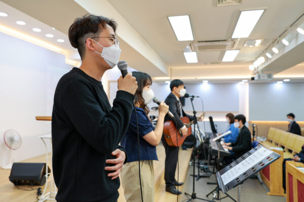 220508_가족연합예배_04