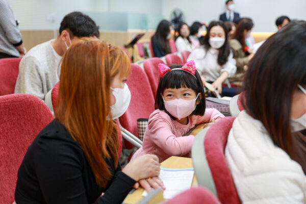 220508_가족연합예배_18