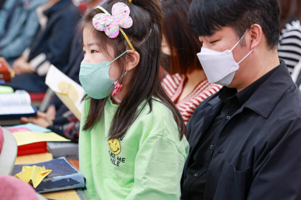 220508_가족연합예배_21