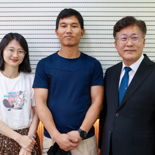 최재영·전춘화 성도