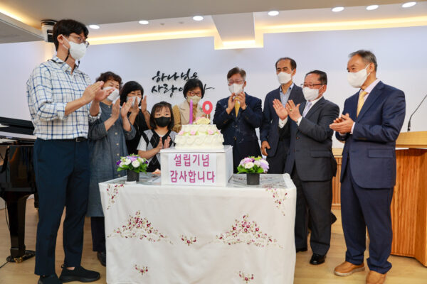 220904_설립 10주년 기념 예배_35