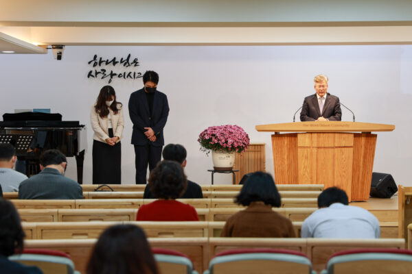 221023_결혼축복기도 정준 청년_02