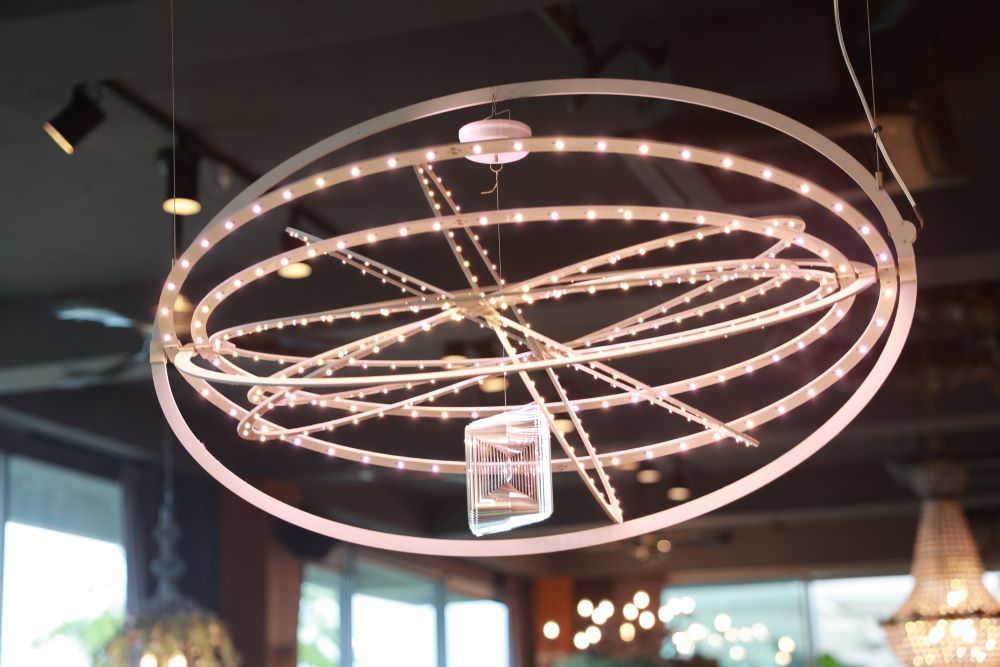 미워하는 까닭에(민 35:20)