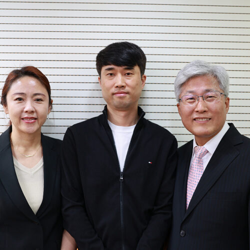 윤상기, 김주희 집사