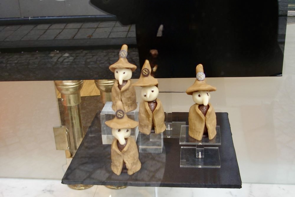 산으로 도망하여(창 19:17)